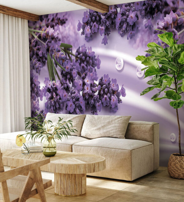 Lavender blooms in soft lavender hues u93798pig2 600x658 - Lavender blooms in soft lavender hues - tegory