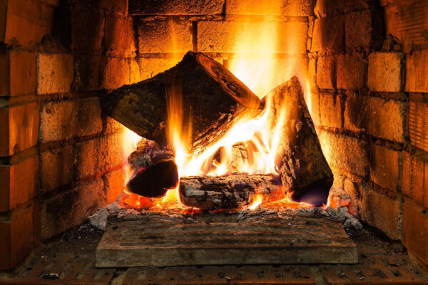 Fire in a fireplace u83691p 600x400 - Fire in a fireplace