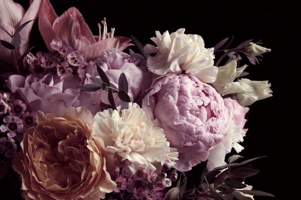Delicate blooms in soft hues. u58041p 1024x682 - Delicate blooms in soft hues. - tegory