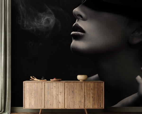 Woman wearing a hat and smoking u55318pig21 600x480 - Woman wearing a hat and smoking - tegory