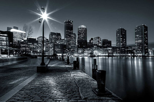 A city skyline with lights on the water u54150p 600x400 - A city skyline with lights on the water - tegory