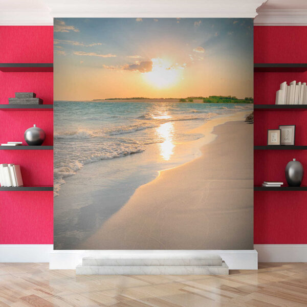 Beach with waves and a sunset u53408pih2 600x600 - Beach with waves and a sunset
