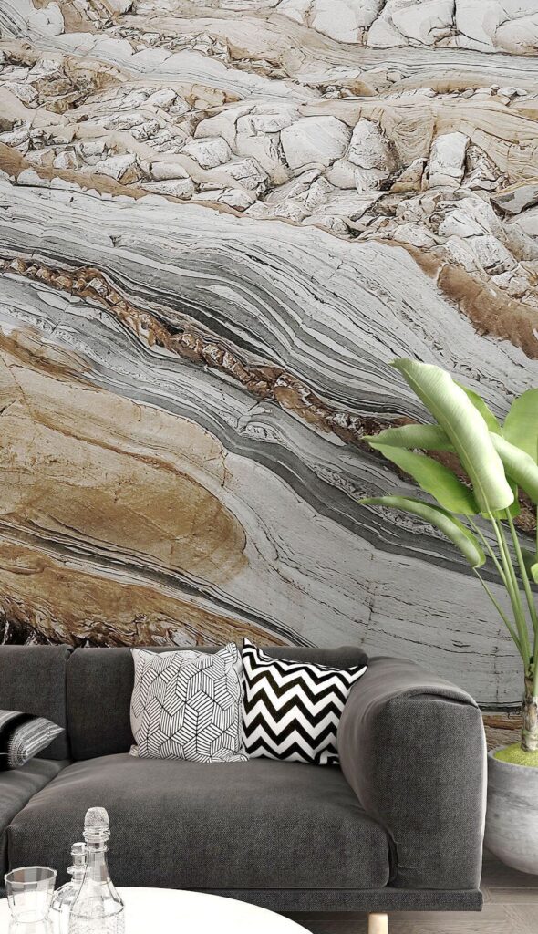 Striking patterns in natural stone Striking patterns in natural stone