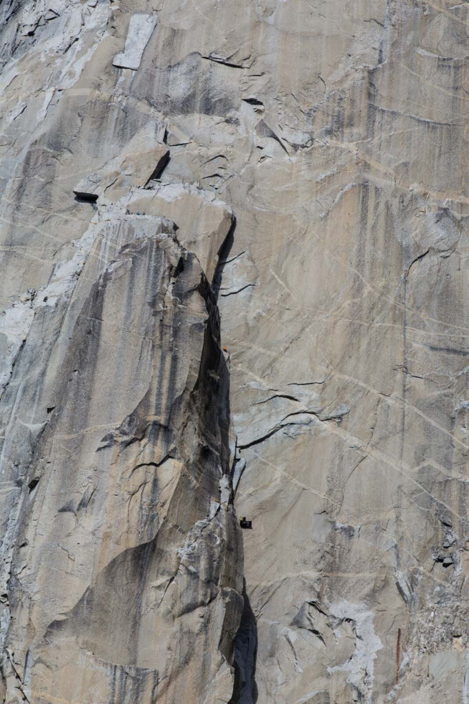 Rock face with a crack u02176p 682x1024 - Rock face with a crack - tegory