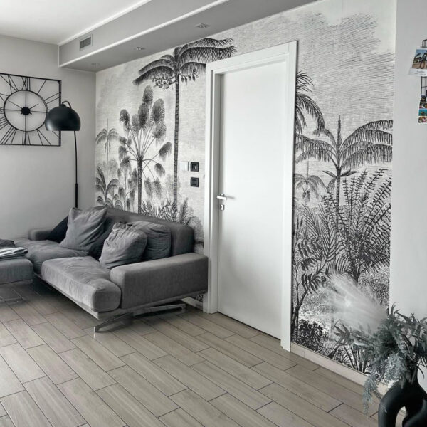 Black and white drawing of palm trees Black and white drawing of palm trees