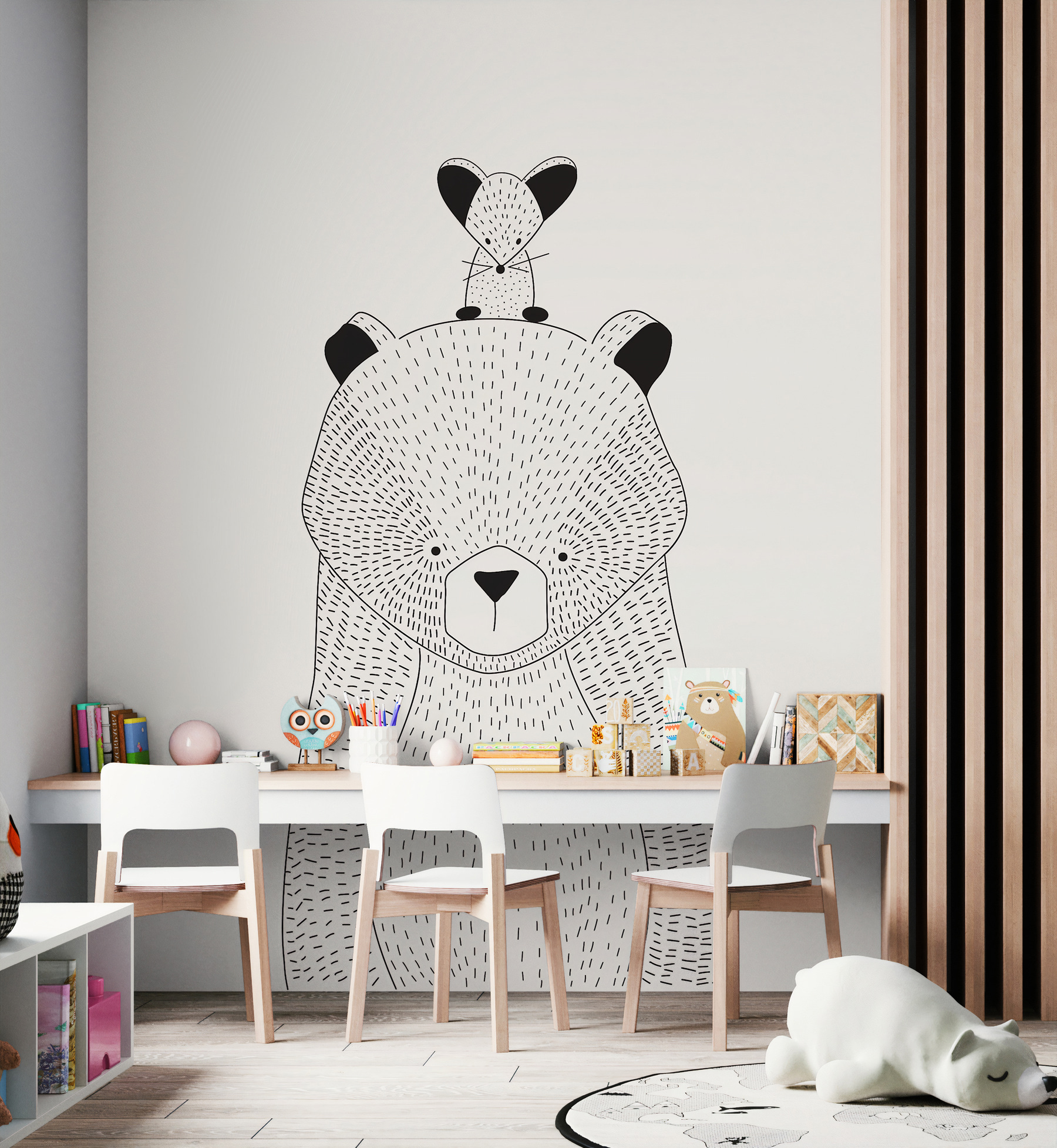 u98483pir1m - A bear with a mouse on its back