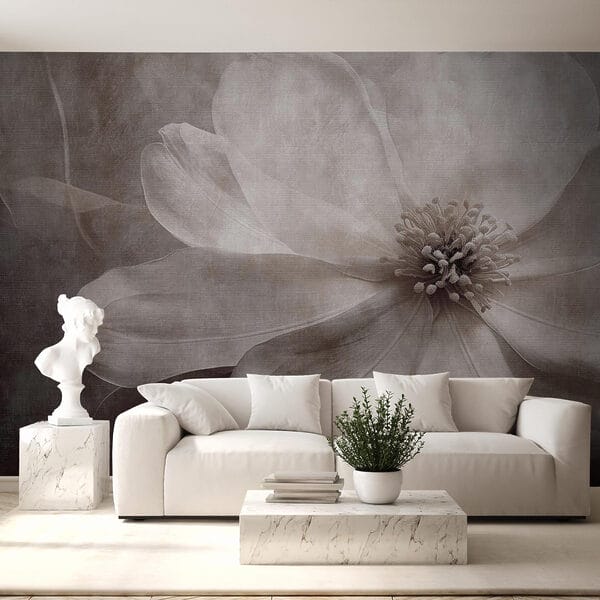 Delicate petals in soft tones Delicate petals in soft tones