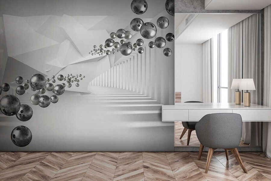 White room with white walls and white columns