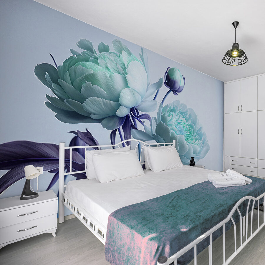 Elegant flowers in soothing colors.