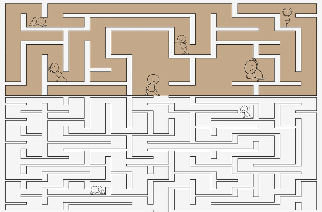 Maze game with people walking on the wall Maze game with people walking on the wall