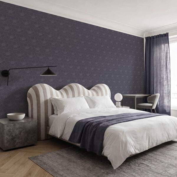 Wall mural Pattern of flowers on a dark background (SKU: t01072)
